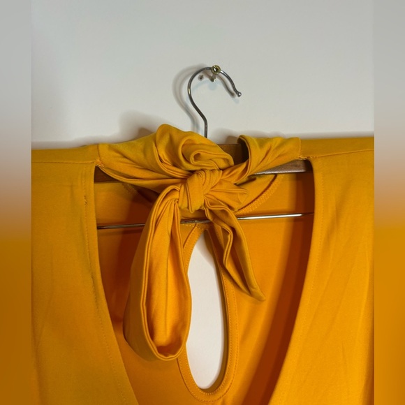 Plus size NWT Eloquii dress in yellow color long sleeve size 18 - Picture 7 of 8